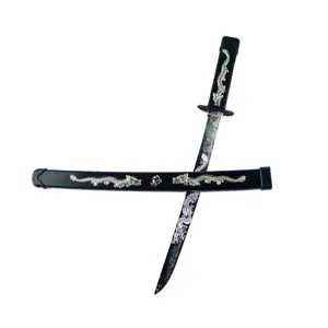 Halloween Kunststoff Samuraischwert Spielzeug Realistisch Drachenmuster Ninja Waffenmodell Kostüm Requisiten Für Kinder Party Schwarz Silber