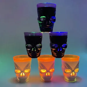 Bicchiere da Vino Teschio Luminoso a LED per Halloween Decorazione per Bar KTV Festa Halloween Ornamento da Tavolo