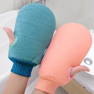Set de gants de gommage exfoliants épaissis avec trous pour les pouces pour le corps.