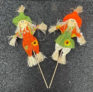 Halloween spaventapasseri bambola dettaglio mostra simpatico autunno giardino festa decorazione