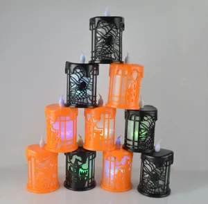 Halloween LED Kerzen mit Spinnennetz und Schloss Motiven für gruselige Party Dekorationen.