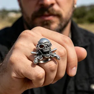 Vintage Piratenschädel Ring mit gekreuzten Musketen aus robustem Edelstahl für Herren