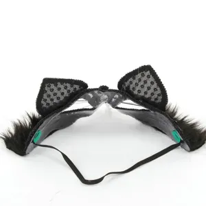 Schwarze Spitzen-Maske für Maskerade mit Fellkanten und elastischem Band für Halloween.