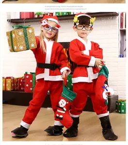 Ensemble de costume de Noël pour enfants avec habit de Père Noël bonnet chaussettes et sac.