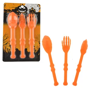 Halloween Plastic Skeleton Hand Bone Tableware Fork Knife Spoon Spooky Party Dining Decoration