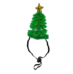 Gorro de navidad para mascota con estrella dorada y tul verde, accesorio de fiesta.