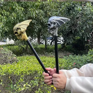 Prop scettro con teschio e ali di pipistrello di Halloween, bastone magico gotico per festa.