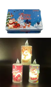 Detaillierte Nahaufnahme von weihnachtlichen LED Kerzen mit festlichen Motiven für Dekor.