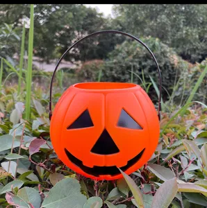 Halloween pot de bonbons citrouille enfants lanterne en plastique portable decoration detail