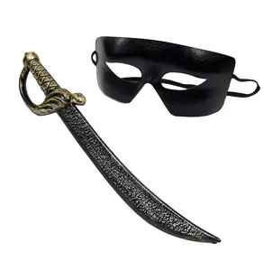 Set spada giocattolo costume e maschera nera per festa, materiale plastico sicuro.