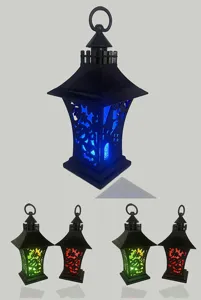 Halloween kasteel LED lantaarn decoratieve lamp met kleurrijk pompoen design voor feest.