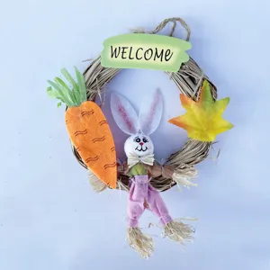 Osterhase Kranz Deko mit süßer Kaninchen Puppe und Karotte für schöne Frühlings Heim Deko.