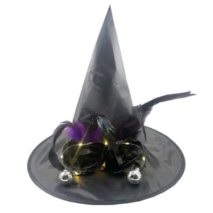 Chapeau de sorciere lumineux LED Halloween avec plumes et boules disco accessoire