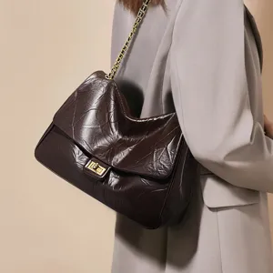 Women's Vintage Quilted Leather Shoulder Crossbody Bag Casual Commuting Tote Chain Bag