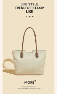 Detailaufnahme der minimalistischen Tasche mit feinen Nähten, doppelten Henkeln und Raum.