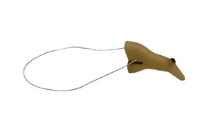 Accessoire de nez de sorciere d Halloween drole avec fil, ideal pour fete et costume.