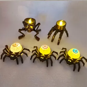 Halloween LED Nachtlicht Detail, gruselige Totenkopf und Spinnen Kerzen Lampe Deko Requisite.