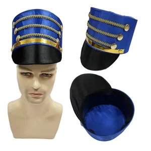 Detalle de sombrero de soldado cascanueces, sombrero de desfile, accesorio de disfraz de fiesta.