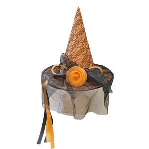 Halloween Party orange Spitzen Hexenhut mit schwarzem Netzschleier und dekorativer Blumen Kopfschmuck.