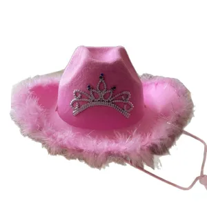 Roze westerse cowboyhoed met veren rand en strass kroon voor feest verkleedpartij