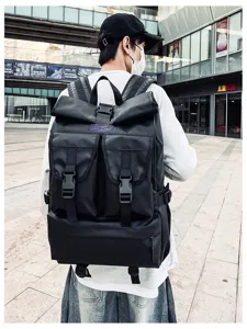 Stiloso zaino nero roll-top da uomo, zainetto casual da viaggio impermeabile da lavoro.