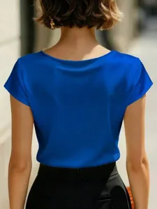 Top mujer azul real manga corta verano corte slim elegante ropa casual vista de detalle