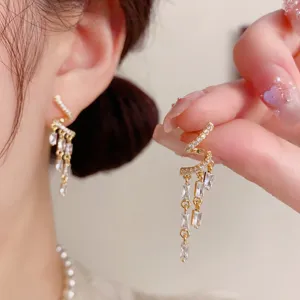Boucles d'oreilles pendantes torsadées en zircone aiguille en argent 925 de luxe léger