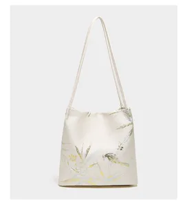 New Chinese style canvas shoulder bag detail view, elegant floral bird print tote.