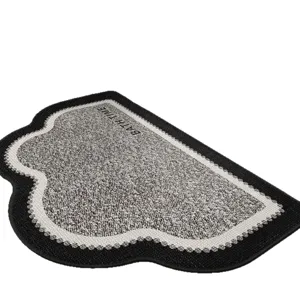 Soft absorbent anti-slip bath mat for bathroom doorway entrance, stylish non-slip floor rug.
