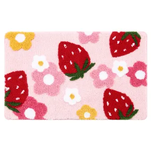 Bonita alfombra de suelo con tufting de fresa, alfombra de baño de felpa antideslizante.