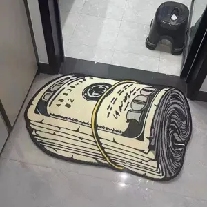 Vue détaillée du tapis de sol imitation cachemire motif argent, idéal pour salle de bain ou entrée.