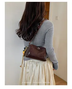 Bolso de hombro retro marrón de ante para mujer elegante bolso bandolera otoño invierno chic.