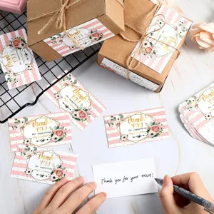 Set di biglietti di ringraziamento e adesivi floreali rosa per confezioni regalo, decorazioni.