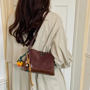 Bolso cruzado vintage de cuero mate para mujer, elegante bolso de mano de otoño e invierno.