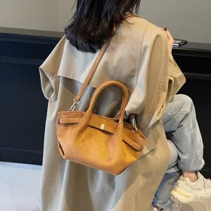 Retro Wildleder Shopper Tasche für Damen, stilvolle Umhängetasche Henkeltasche für Herbst Winter.