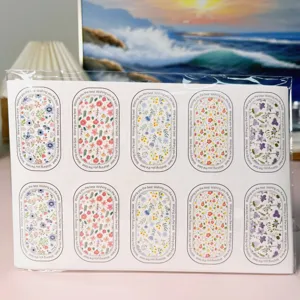 Nahaufnahme von Blumen Ovale Aufkleber Blatt, ideal zum Versiegeln von Geschenkboxen.