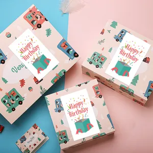 Ensemble de cartes de vœux d'anniversaire créatives et boîtes cadeaux, jolies cartes de fête.