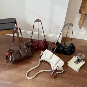 Fashion commuter women shoulder crossbody bag casual style PU leather handbag with cute bear