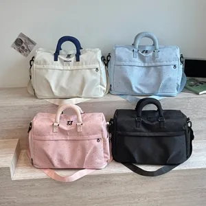 Large capacity travel duffel bag tote stylish handbag for women daily commute lightweight
