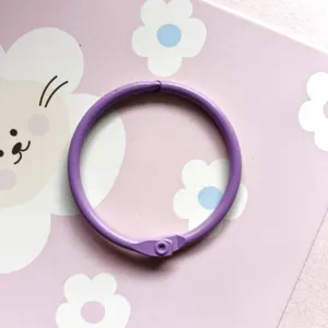 Detail anneau relieure metal violet 45mm, anneau livre couleur bonbon pour DIY bijoux.