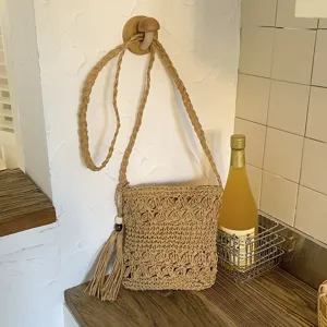 Bolso cruzado tejido informal para mujer, elegante bolso de paja con flecos para el uso diario.