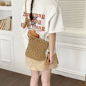 Bolso cruzado de paja para mujer bolso casual de verano con borlas y cuentas de madera