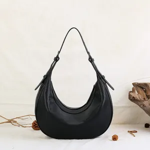 Black leather crescent hobo shoulder bag retro casual underarm bag for women versatile