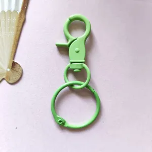 Portachiavi in metallo verde chiaro moschettone gancio accessori fai da te per artigianato.
