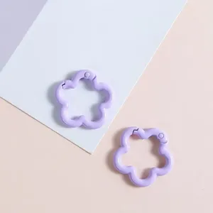 Lila Blumen Federring Karabiner Legierung Anhänger für DIY Schmuck Handytasche Zubehör