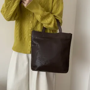 Women's Genuine Leather Tote Bag Casual Large Capacity Shoulder Handbag Urban Minimalist Solid Color Commuter Bag