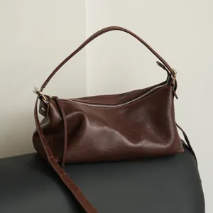 Vintage genuine leather hobo shoulder bag for women, retro underarm bag large capacity.