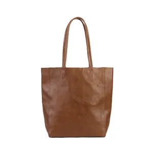 Vintage brown leather tote bag for women, large capacity casual daily shoulder commuting bag.