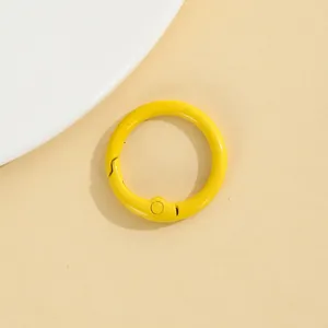Gele ronde veerclip van zinklegering sleutelhanger DIY knutselaccessoire metalen haakring