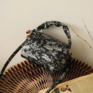 New Chinese style vintage embroidered pillow shoulder bag chic casual crossbody bag for women